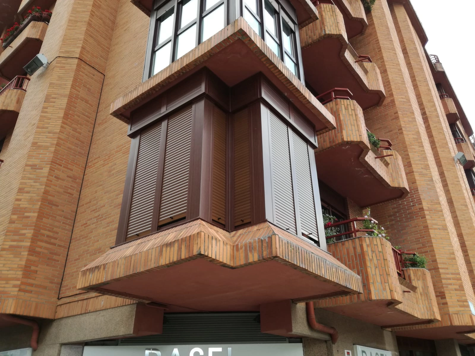 Balcones de aluminio y PVC.